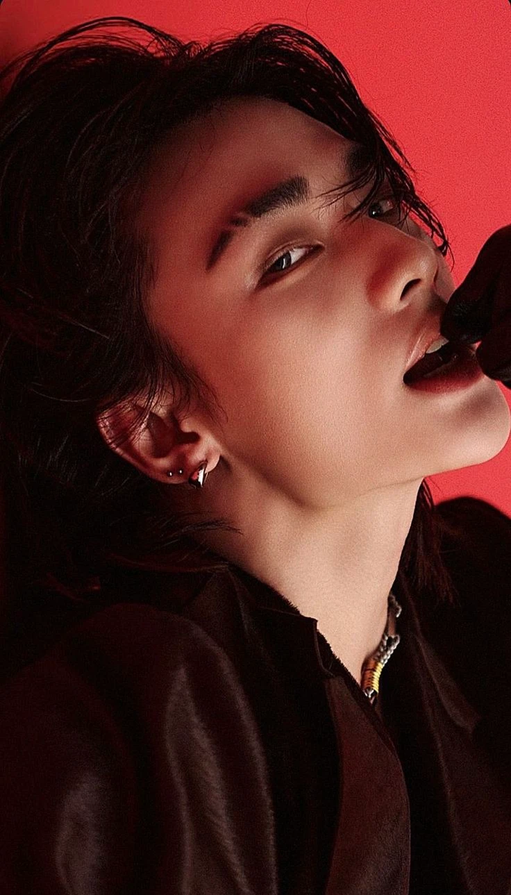 Hyunjin thumbnail