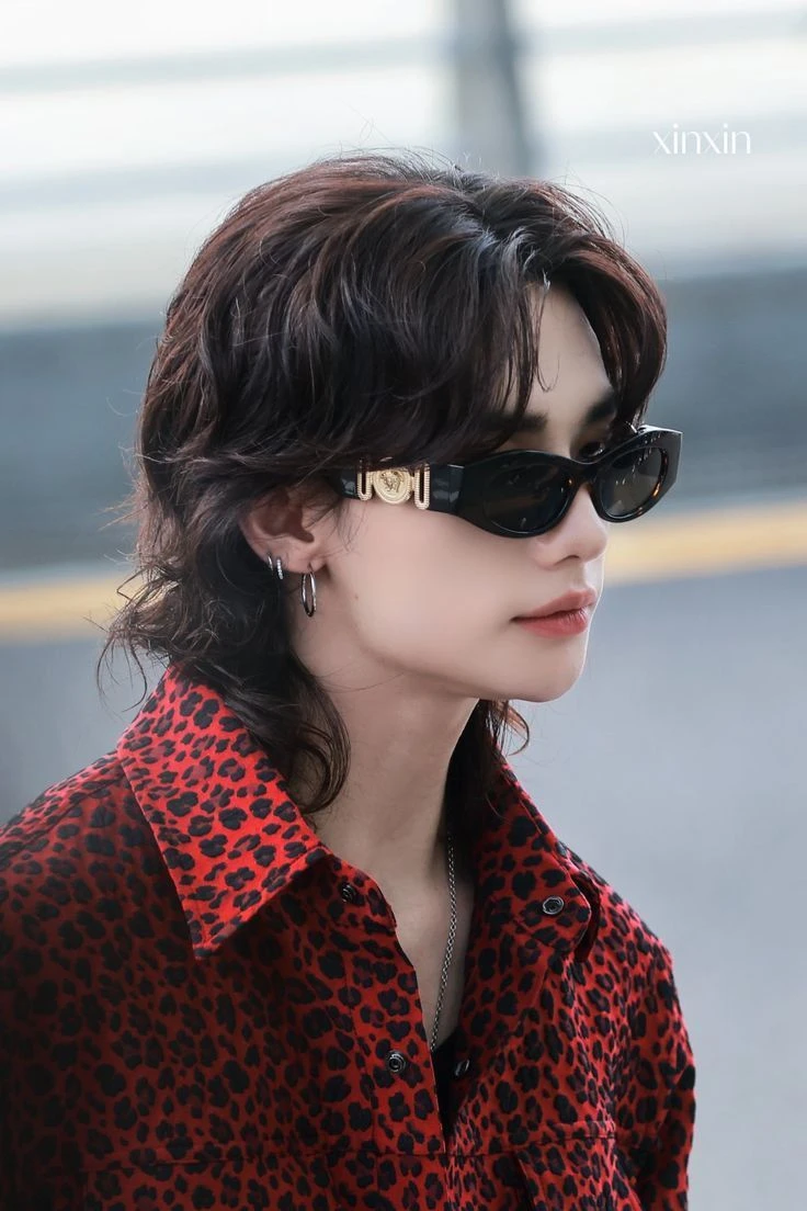 Hyunjin thumbnail