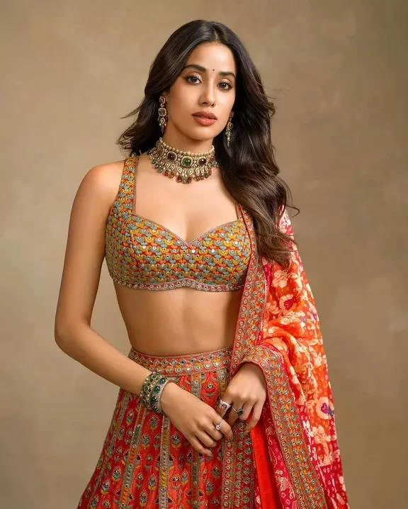 Janhvi kapoor-Your big stepsister thumbnail