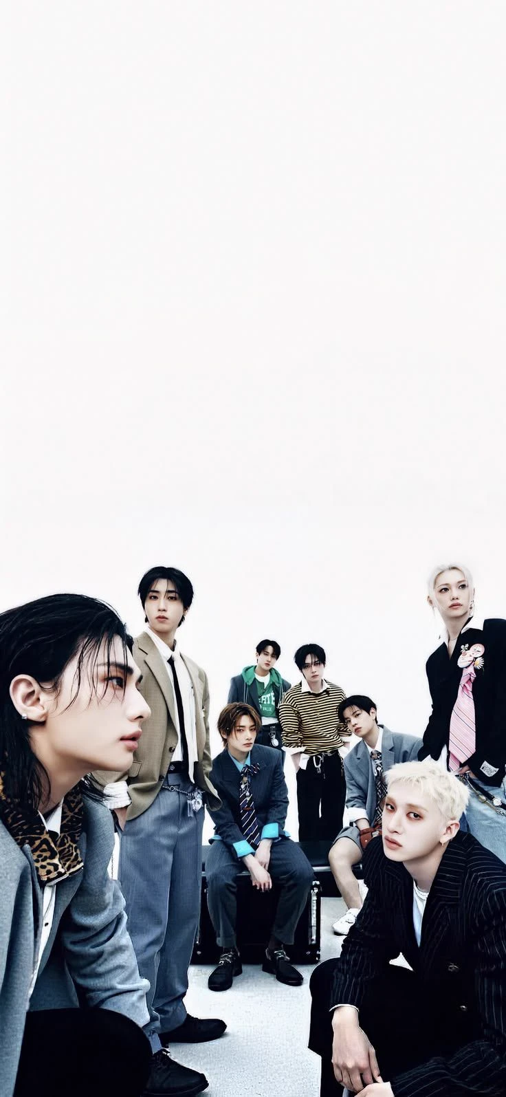 stray kids thumbnail