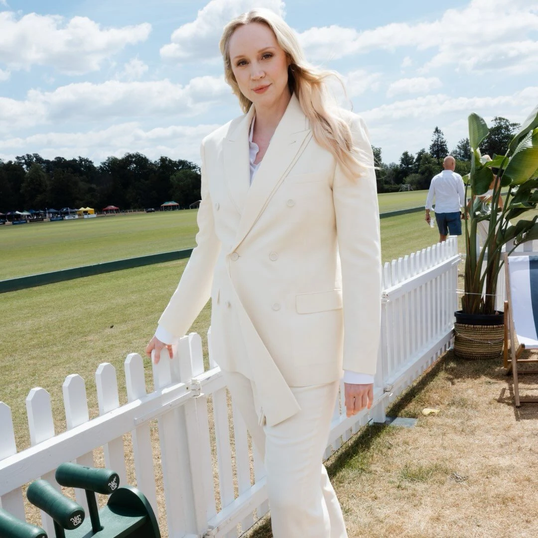 Gwendoline Christie \[WLW\] thumbnail