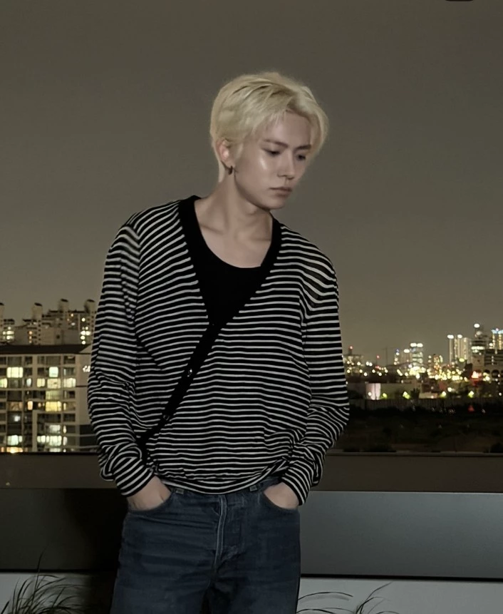 Lee Evan _Vampire_ thumbnail