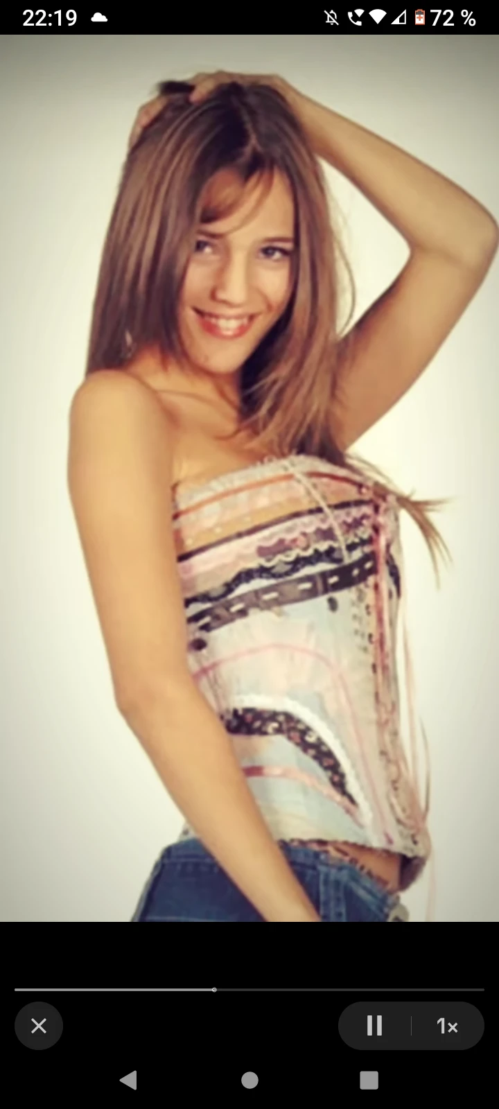 mia Colucci thumbnail