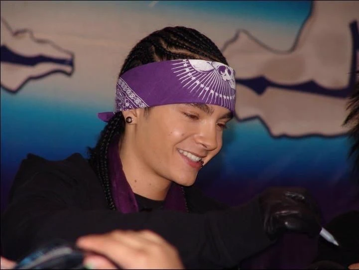 Tom Kaulitz. thumbnail