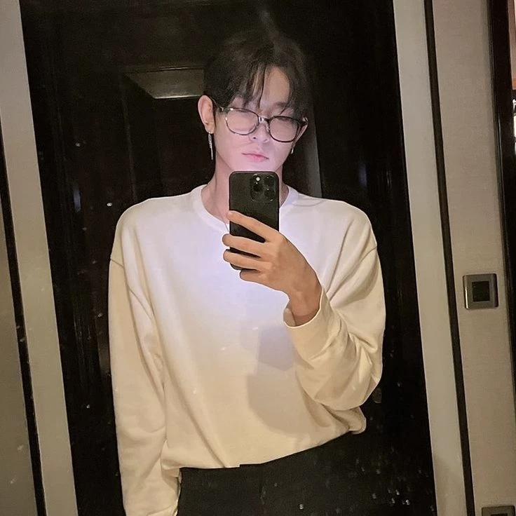 Lee Heeseung thumbnail