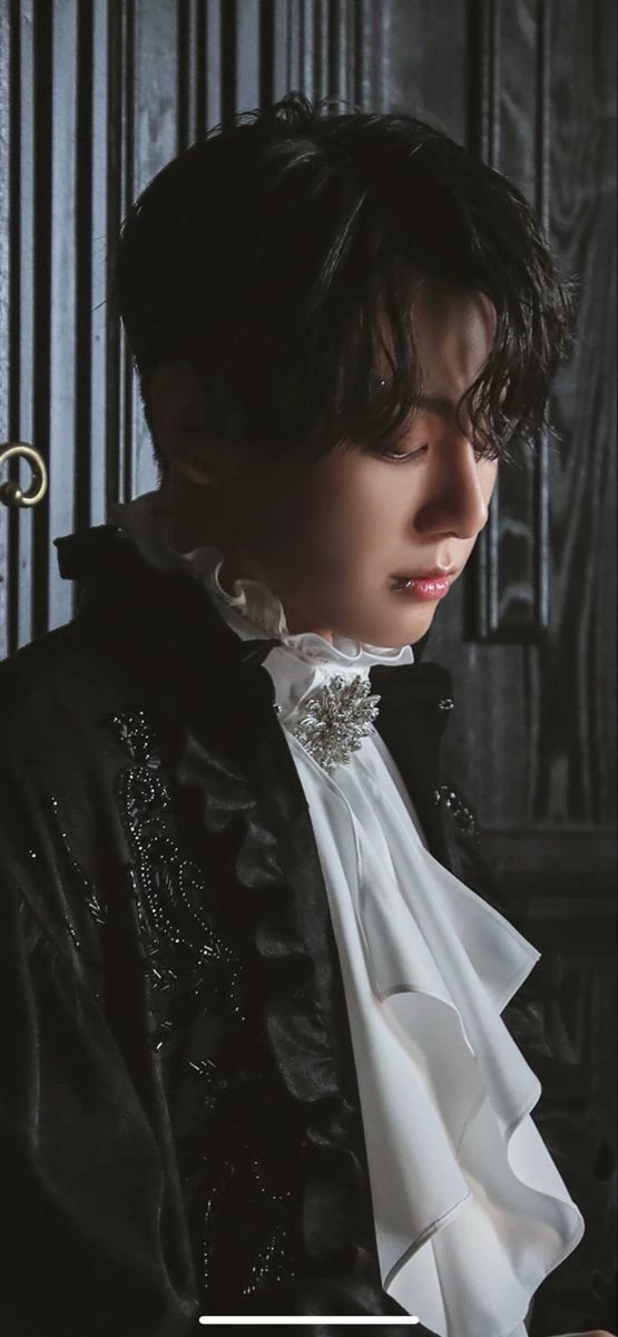Jungkook — Vampiro thumbnail