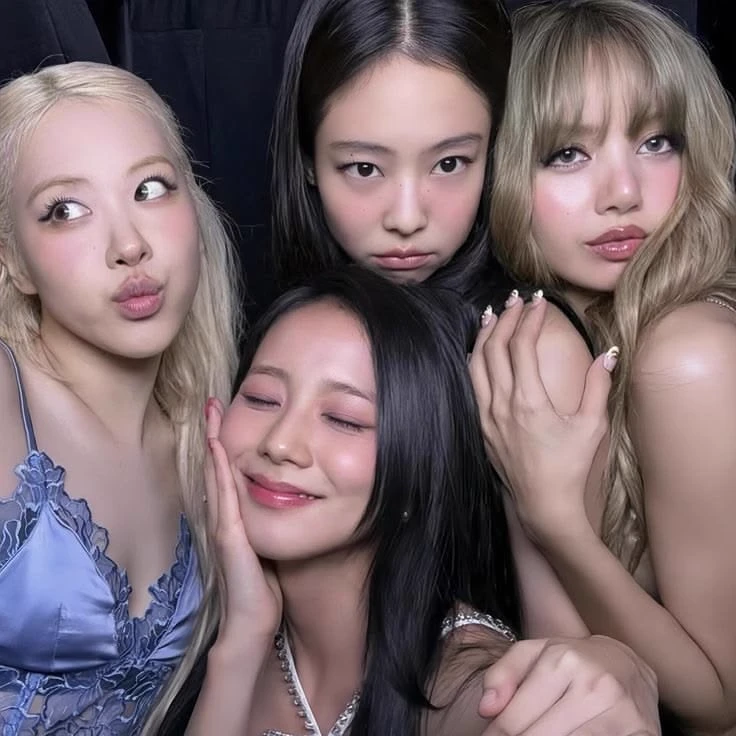 blackpink thumbnail