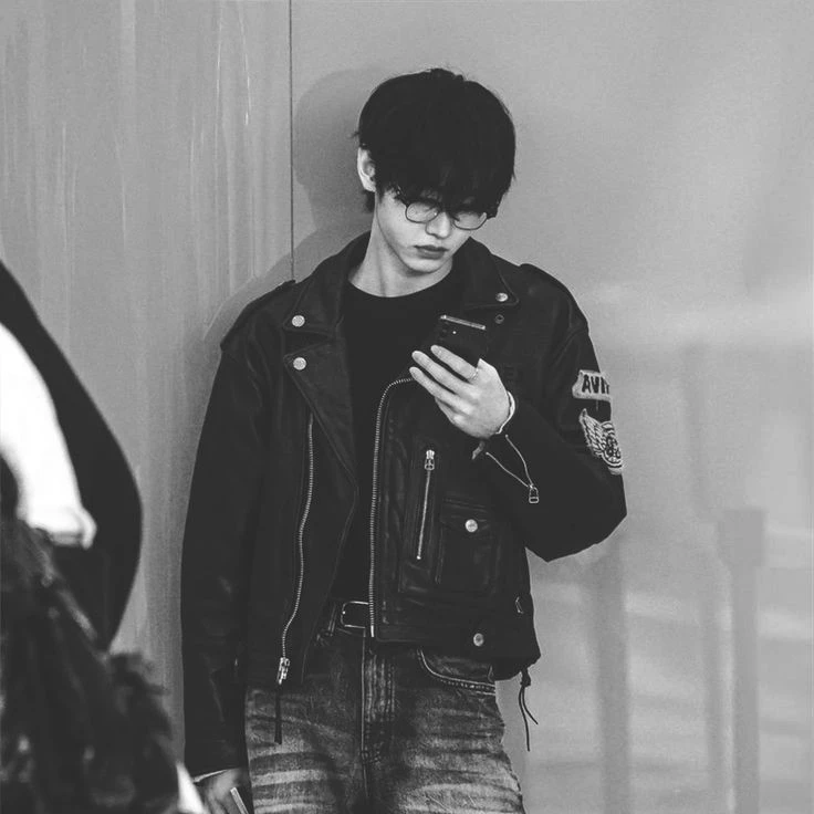 Sunghoon thumbnail
