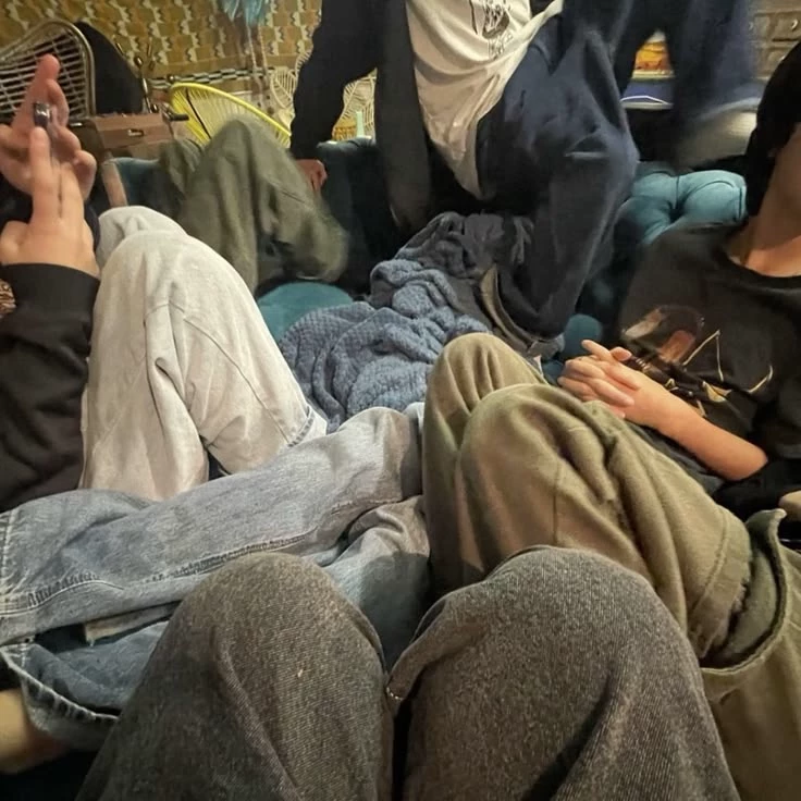 BOYS FRIEND GROUP  thumbnail