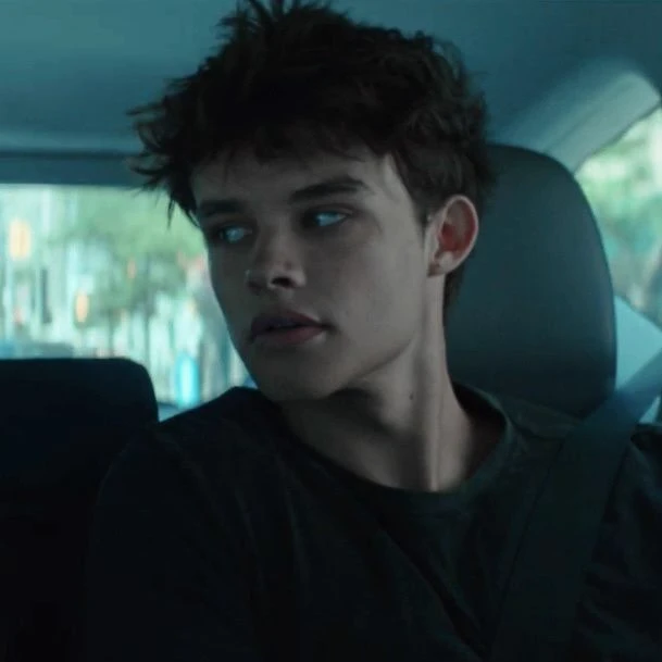 Jason Todd (the new Robin) thumbnail