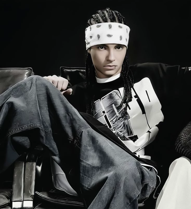 Tom Kaulitz  thumbnail
