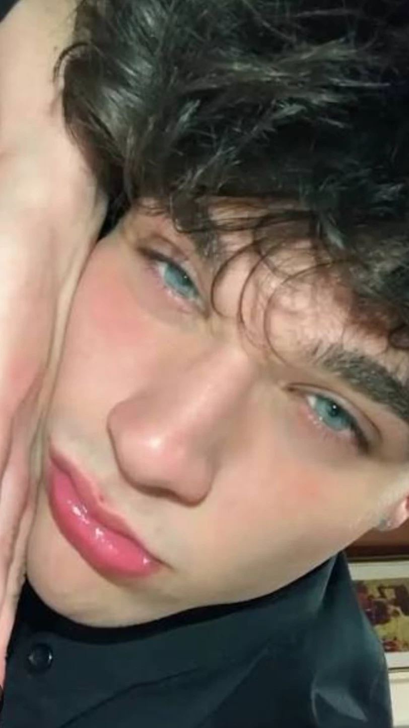 Leo thumbnail
