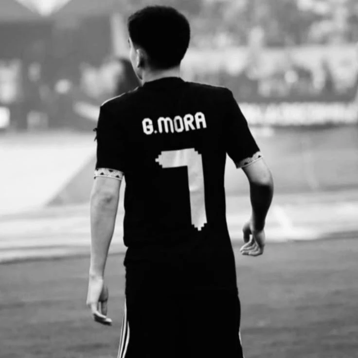 Gilberto Mora thumbnail