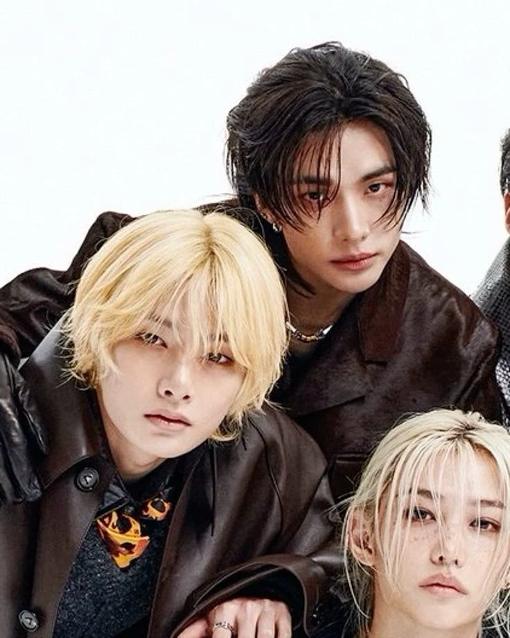 Hyunjin, Felix and Jongin. thumbnail
