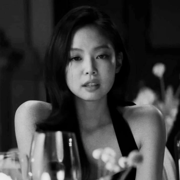 Jennie kim thumbnail
