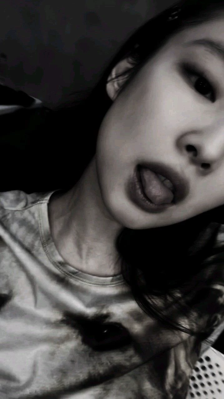 Jennie kim thumbnail