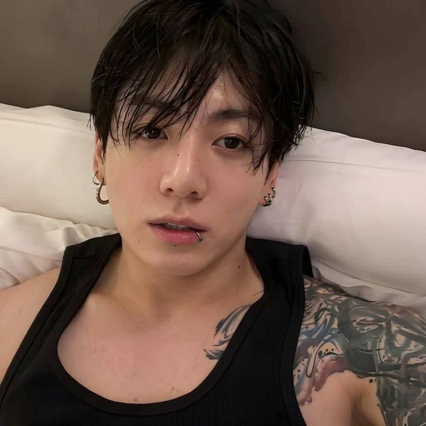 Jeon Jungkook thumbnail