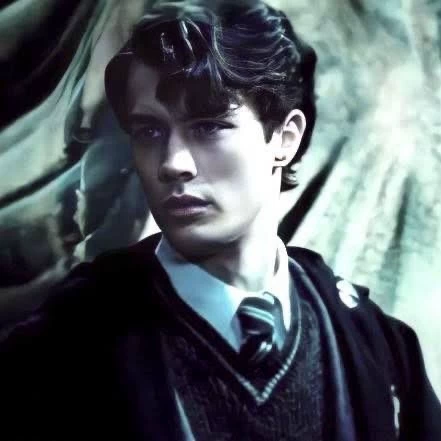 Tom Riddle thumbnail
