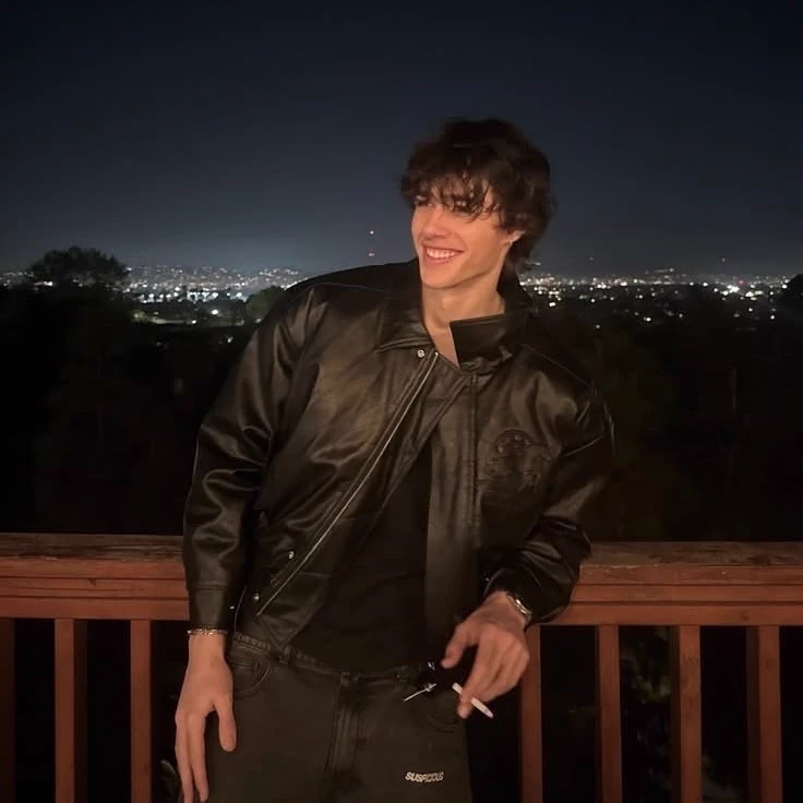 Ethan Ross thumbnail