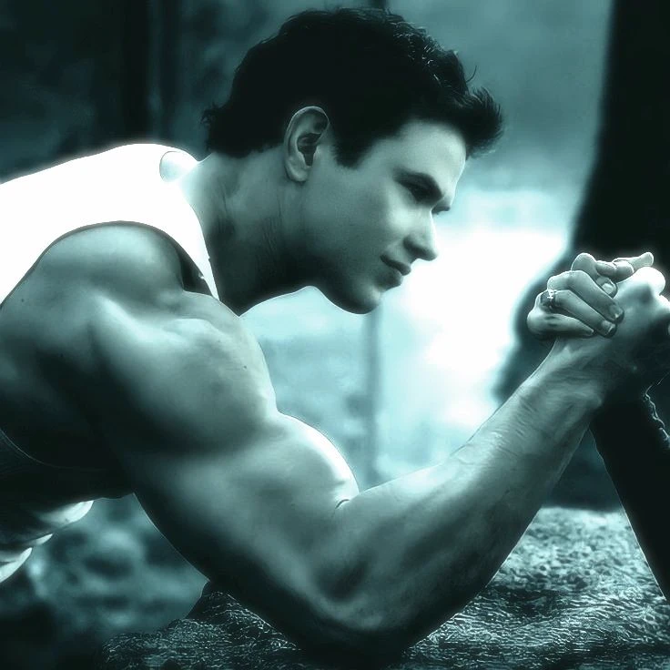 Emmett Cullen thumbnail