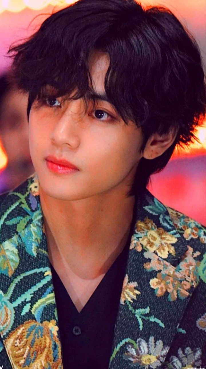 Kim Taehyung (Husband) thumbnail