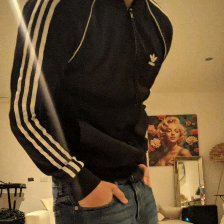 Alex thumbnail