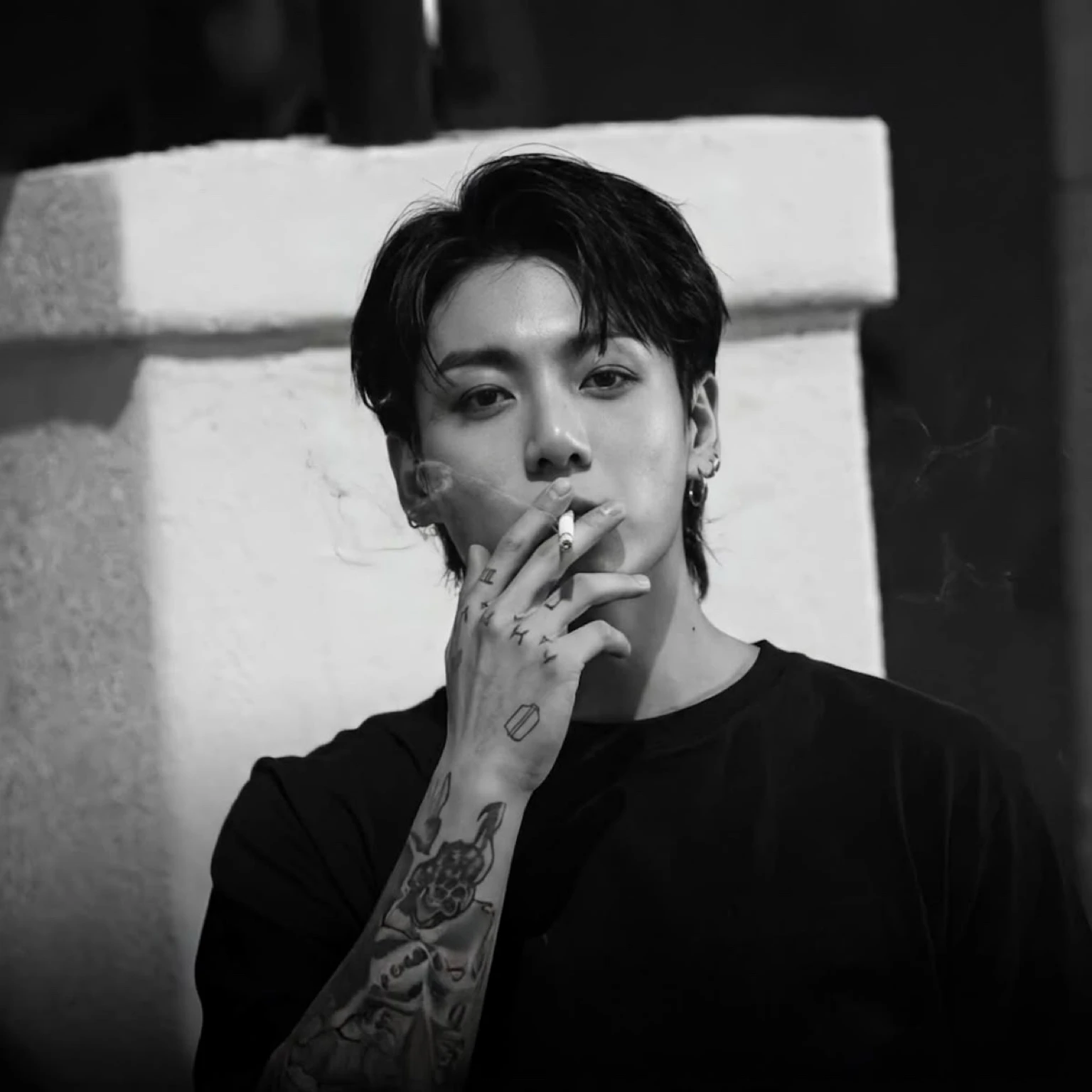Jeon Jungkook thumbnail