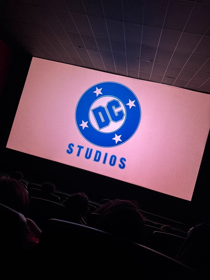 DC COMICS thumbnail