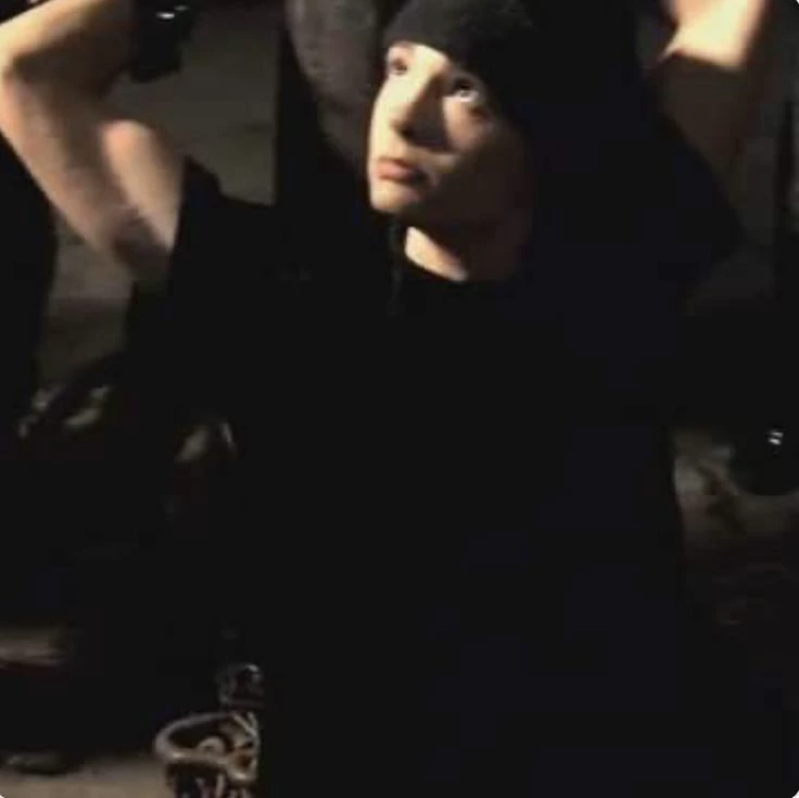 Tom Kaulitz thumbnail