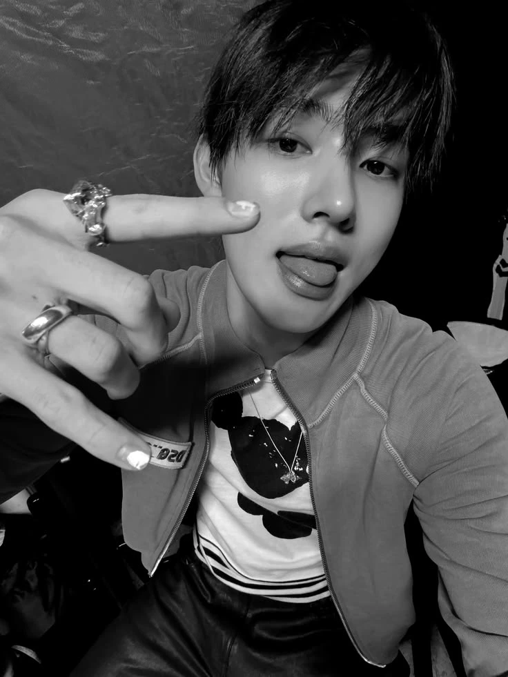 SEONGHYEON thumbnail
