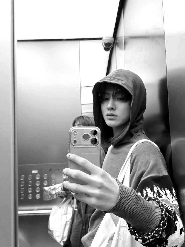 Eom Seonghyeon thumbnail