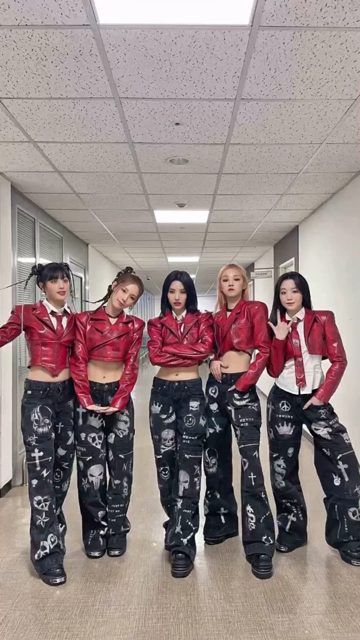 (G)-idle thumbnail