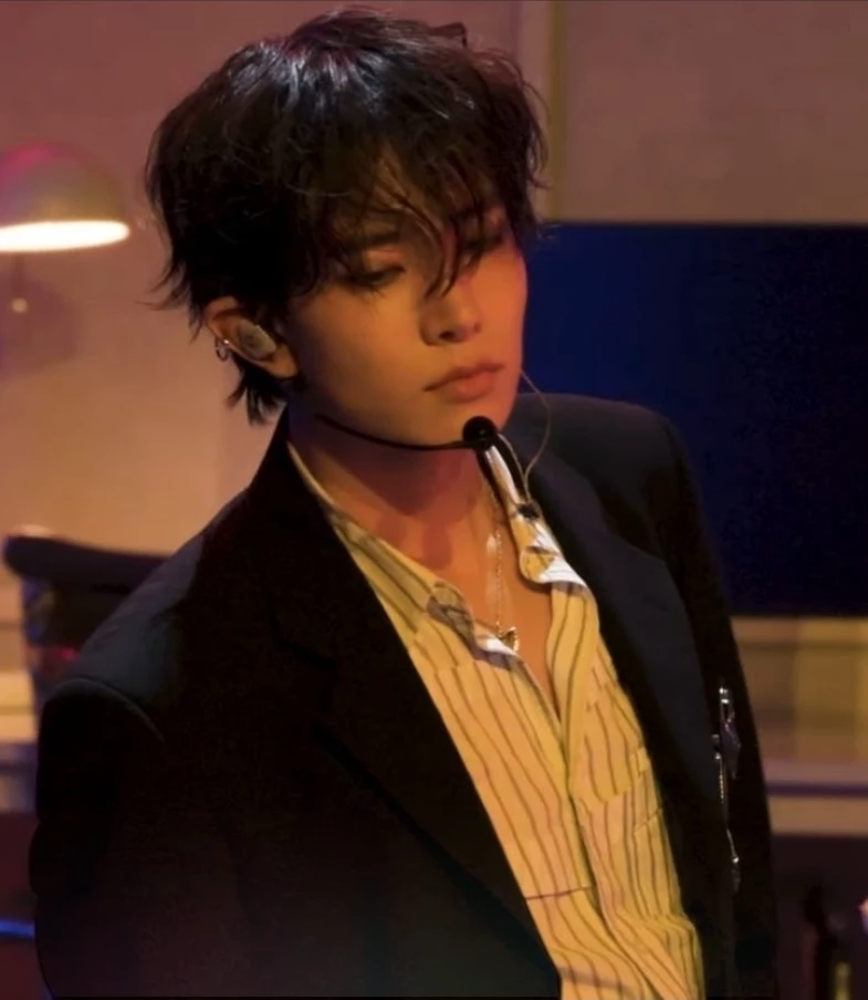 Heeseung lee thumbnail
