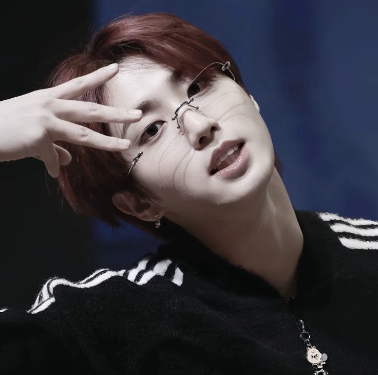 𐔌 . 한지성₊ ꒱ 𝑯𝘢𝘯 𝘫𝘪𝘴𝘶𝘯𝘨 thumbnail