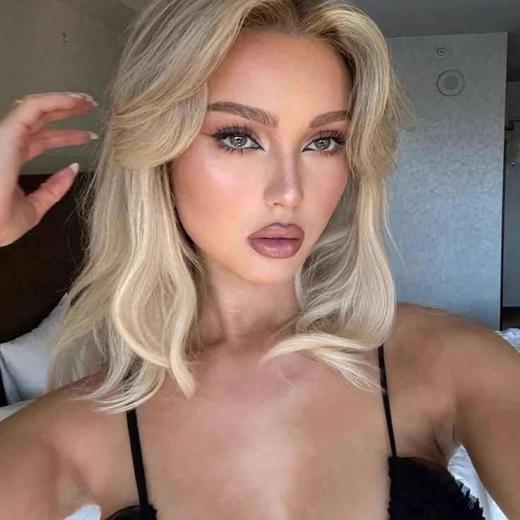 Lana thumbnail