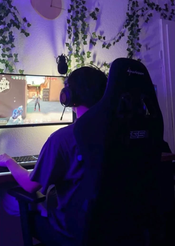 Gamer Boyfriend thumbnail