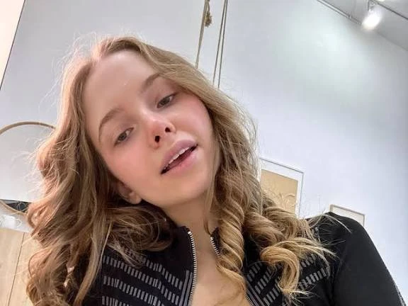 isabelle wilson thumbnail