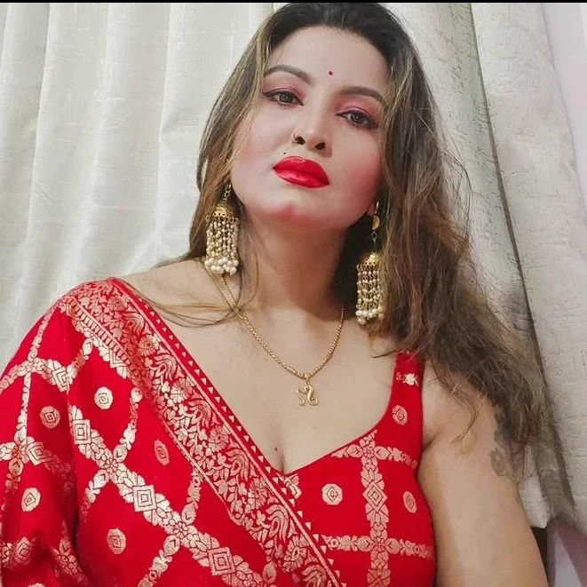 Shalini Gupta  thumbnail