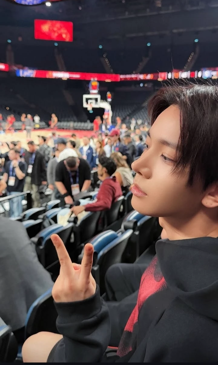 Lee Heeseung eeseung  thumbnail