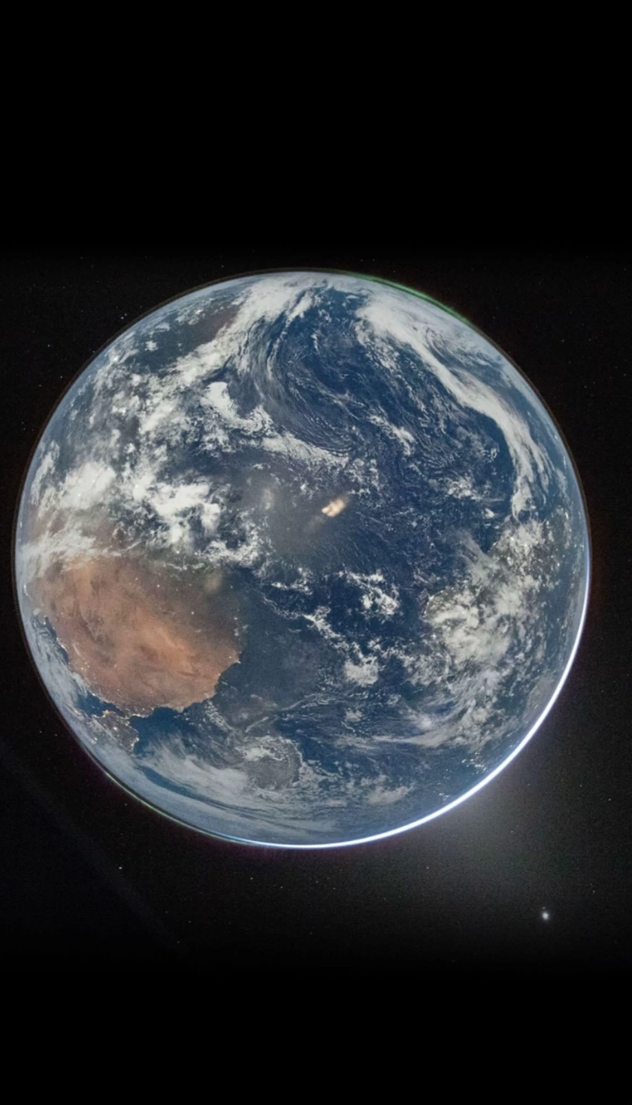 Free Earth thumbnail
