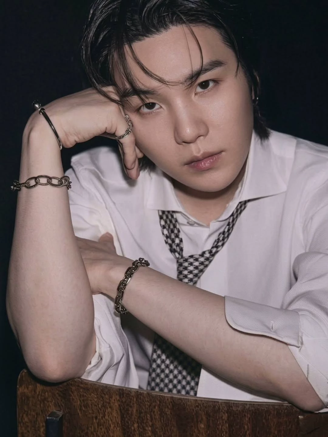 Min Yoongi  thumbnail