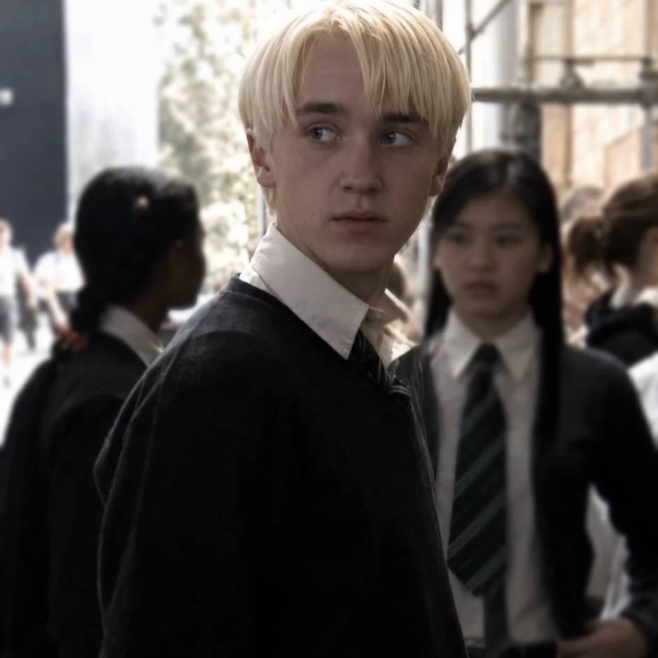 Draco Malfoy thumbnail
