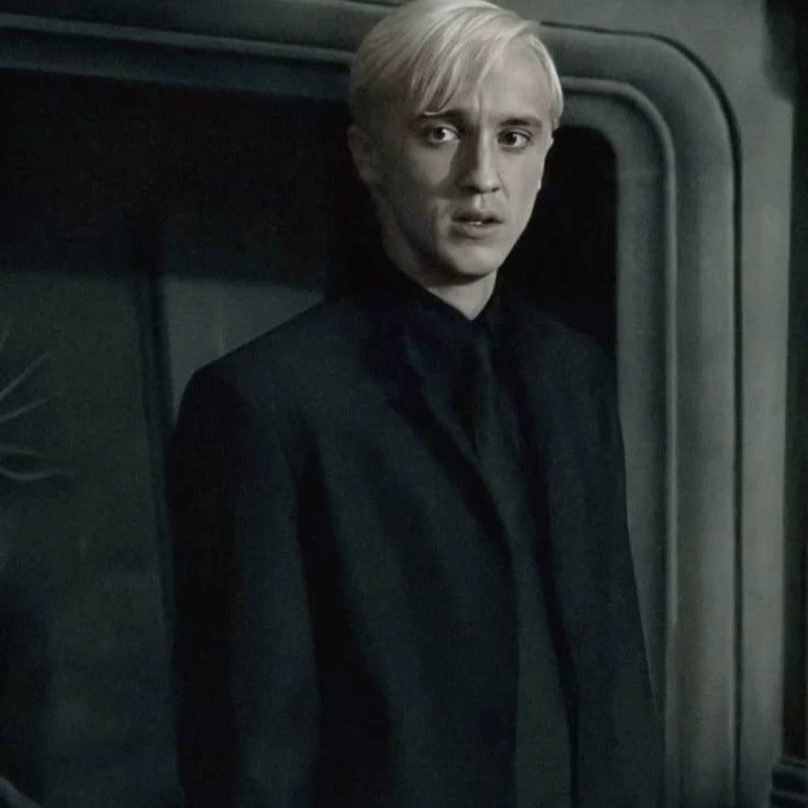 Draco Malfoy thumbnail
