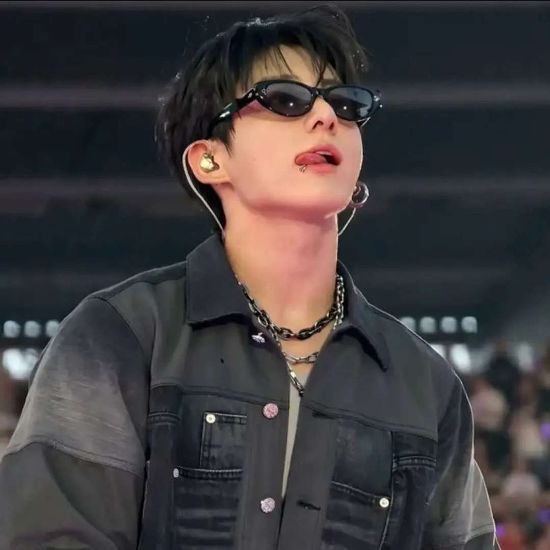 Jeon Jungkook thumbnail