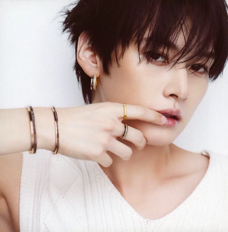 Lee Know – Lee Minho thumbnail