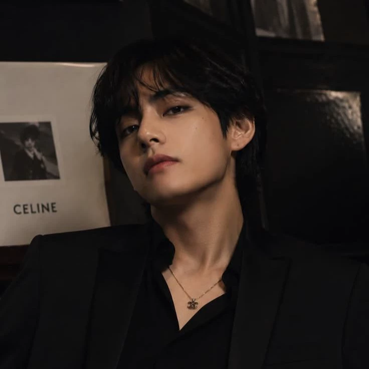 Kim Taehyung thumbnail