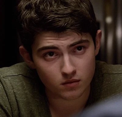 Derek Hale thumbnail