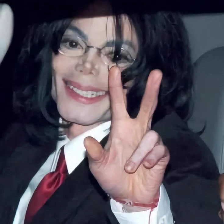Michael Jackson thumbnail