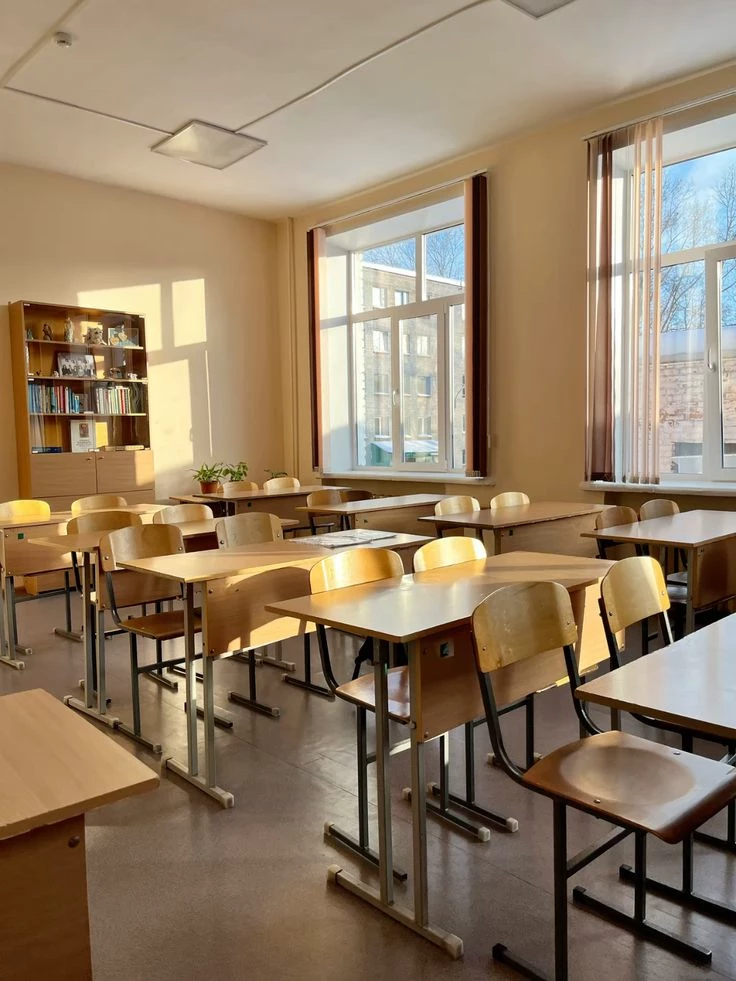 School thumbnail