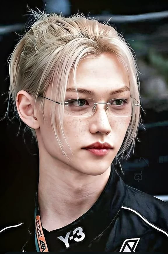 lee Felix  survivor boyfriend thumbnail